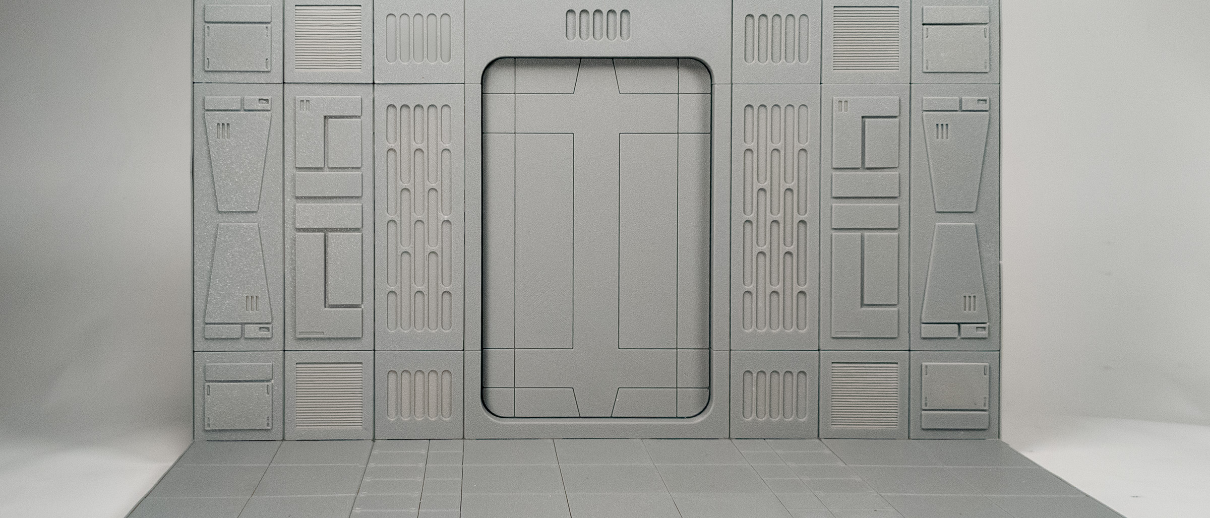 Assembled Sci-Fi corridor diorama with printed modular panels